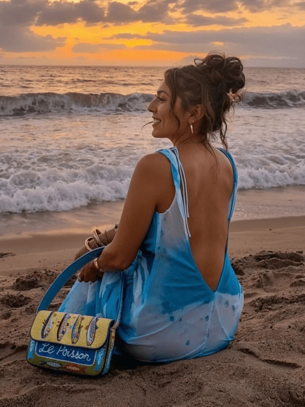 NWT Viral America & Beyond “Le Poisson” Fish Tales Beaded Shoulder Bag